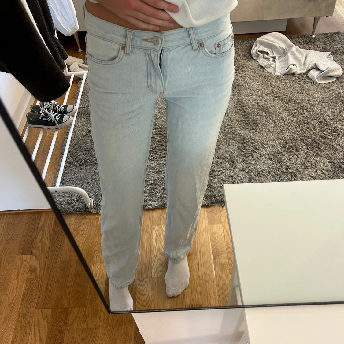 Ljusblå raka jeans - 1