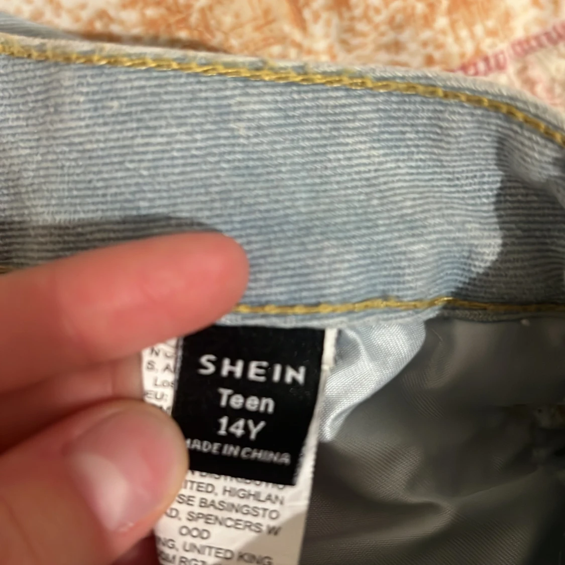 Ljusblå ripped jeans från SHEIN Teen - 3