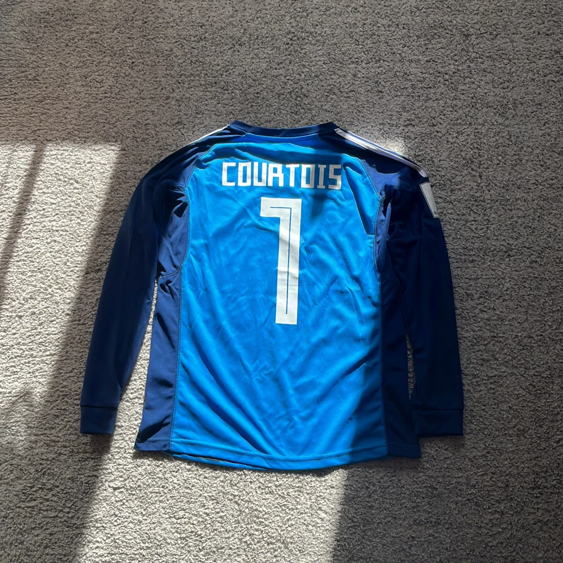 Belgien Courtois målvaktströja VM 2018 Storlek s  - 1