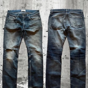 Acne studios jeans - Tjena! Säljer ett par riktigt snygga Acne studios jeans | bra skick | size w30 | HÖR AV ER AV MINSTA LILLA!