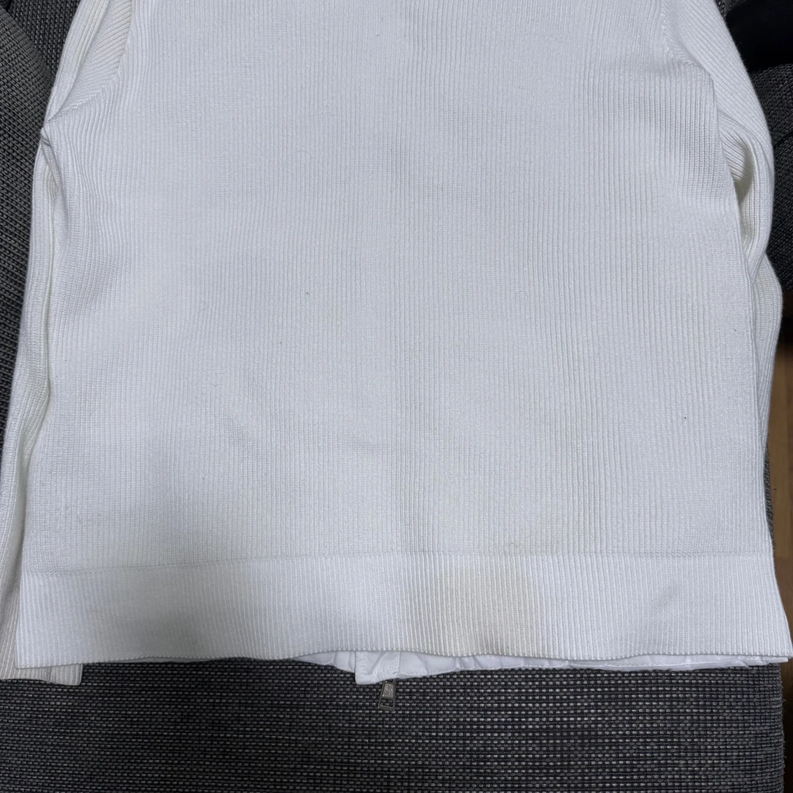 Vit quiltad Moncler pufferjacka - 1