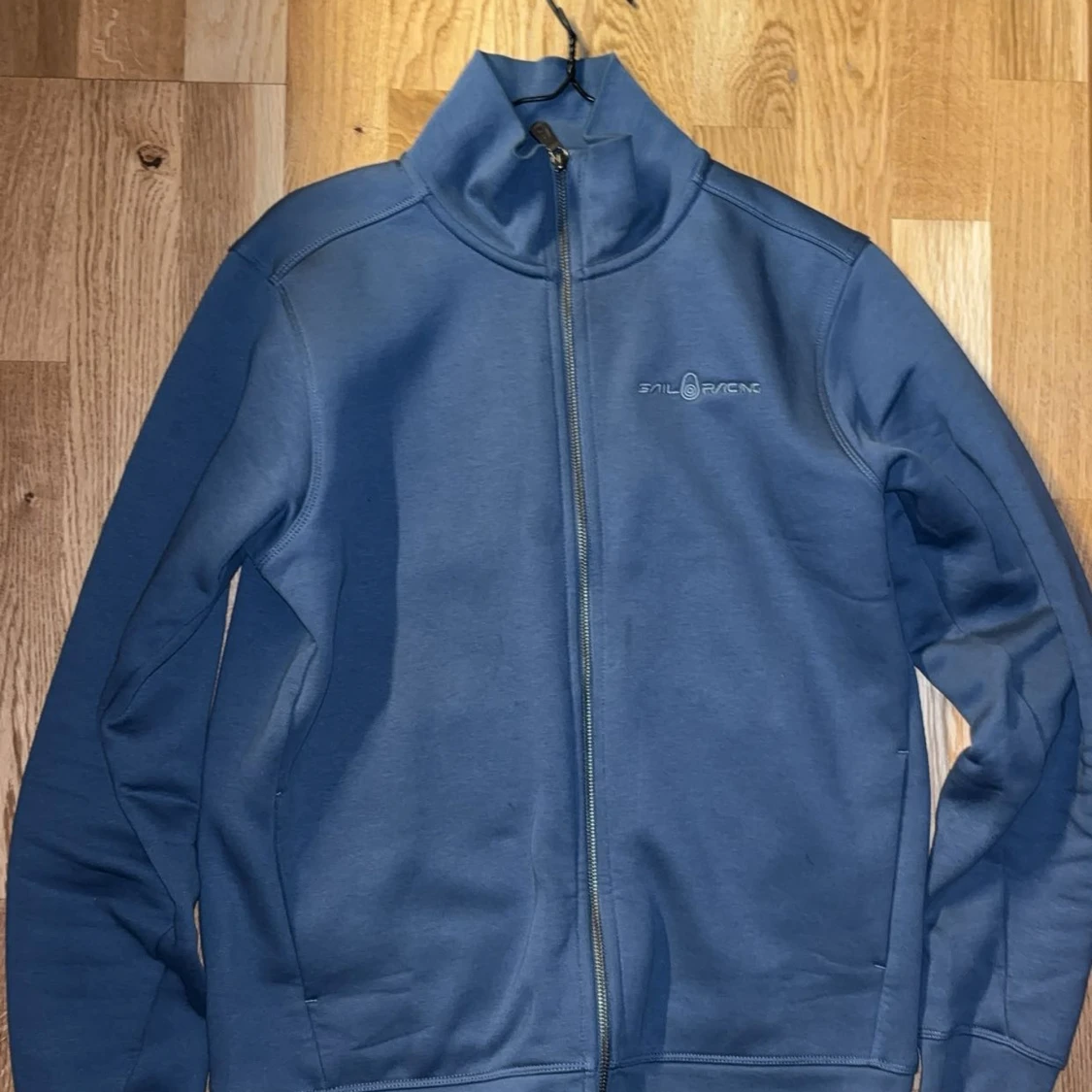 Blå hoodie från Peak Performance helt ny st S - 4