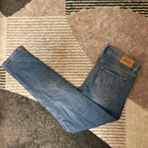 J.LINDEBERG JEANS - W32 L32