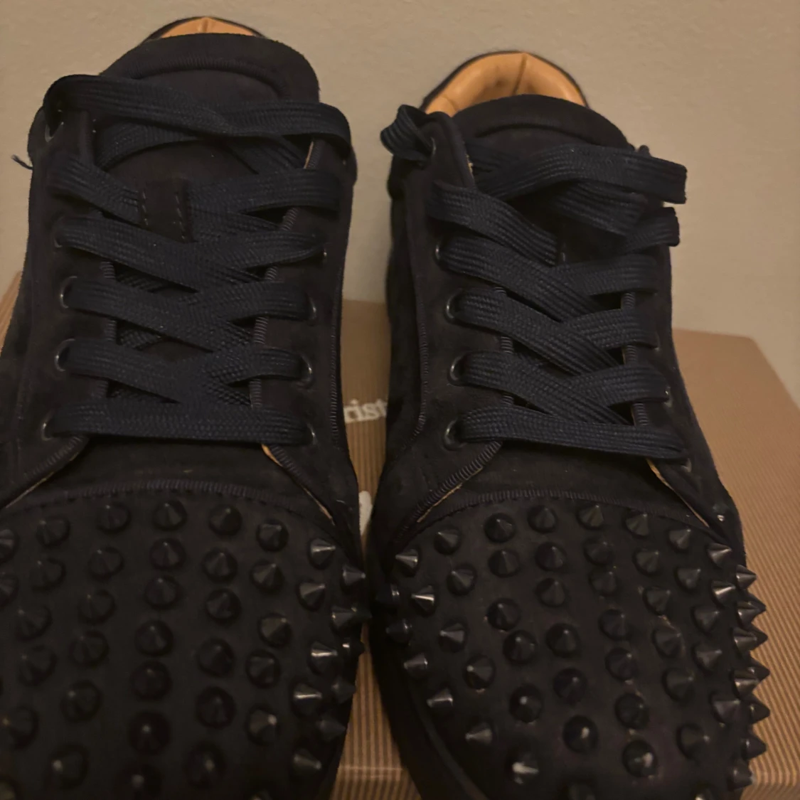 Christian Louboutins i mörkblått - 1