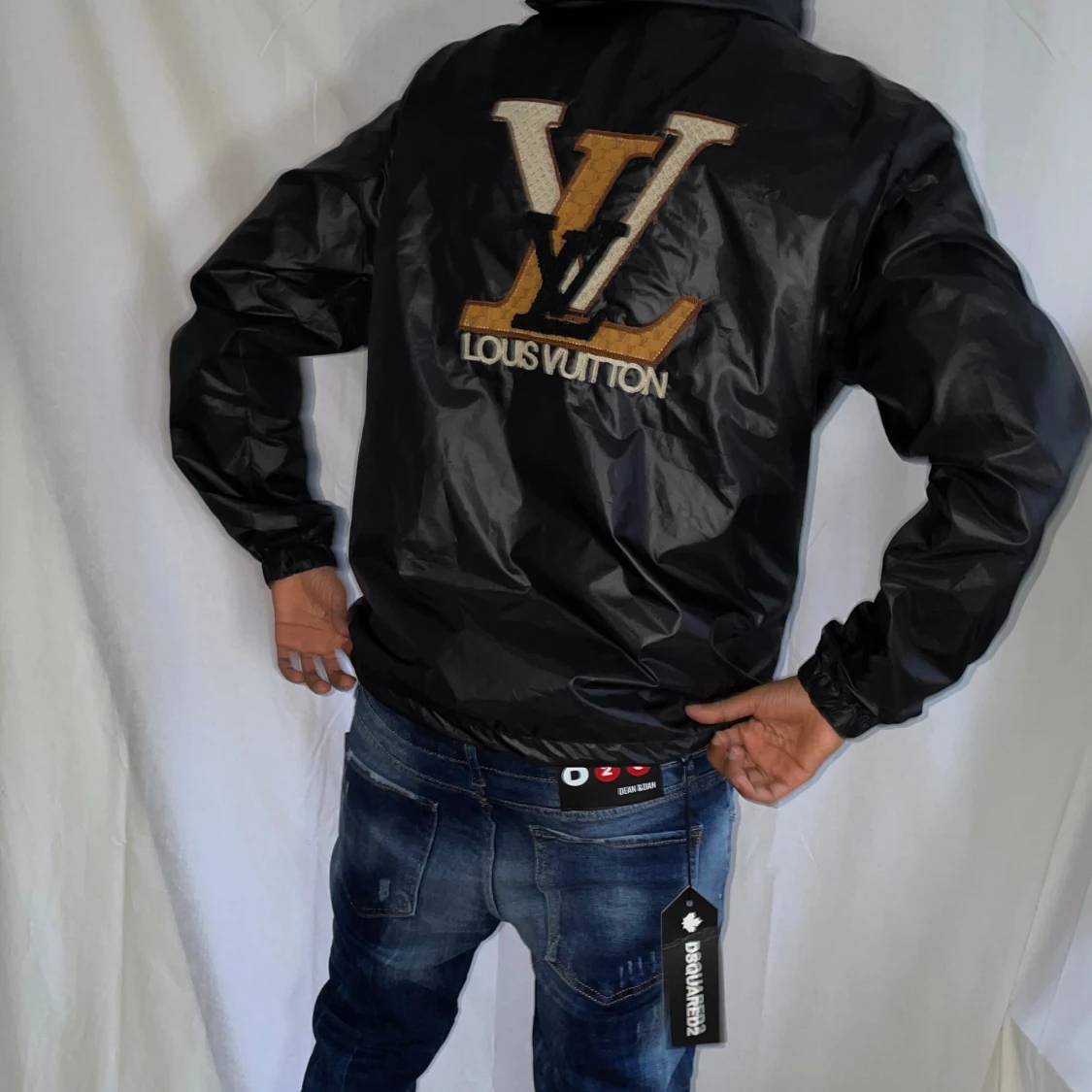 L.V jacka strl M svart - 2