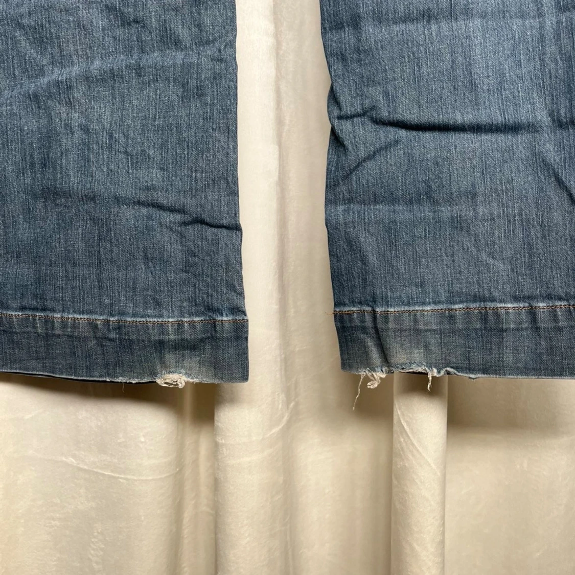 Levi's blå jeans med knappar - 4