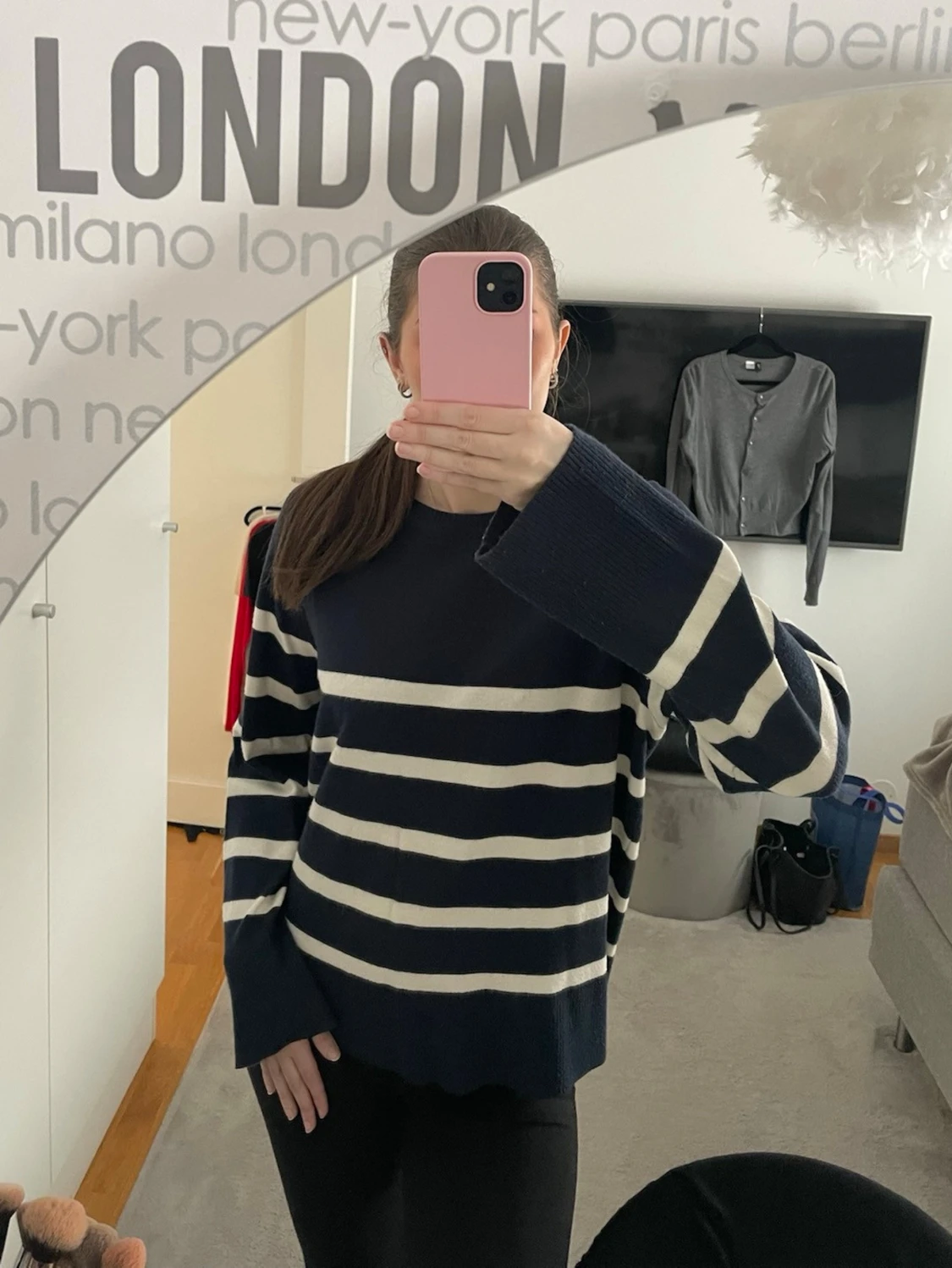 Randig stickad tröja