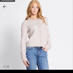 Kofta - Kofta från lager, använd men i bra skick🤍