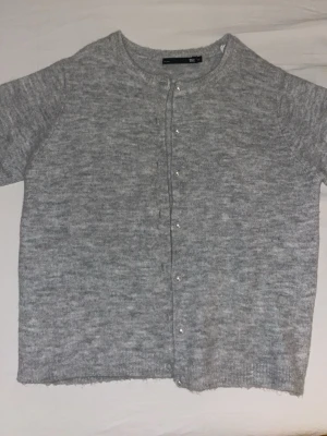 Kofta - Kofta från Lager 157 som knappt är använd och inte kommer till användning ✨