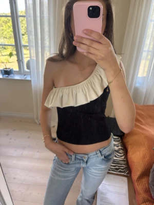 Volang topp - Volang topp från HM! Pris kan diskuteras!