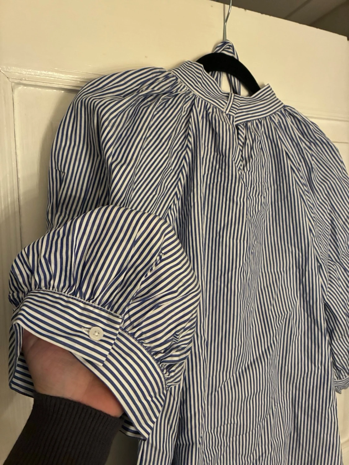 Kortärmad blus från Holly & Whyte - 3