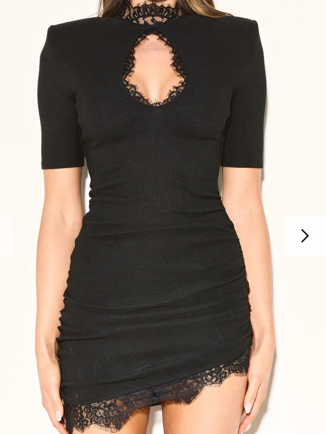 Svart miniklänning  - 3