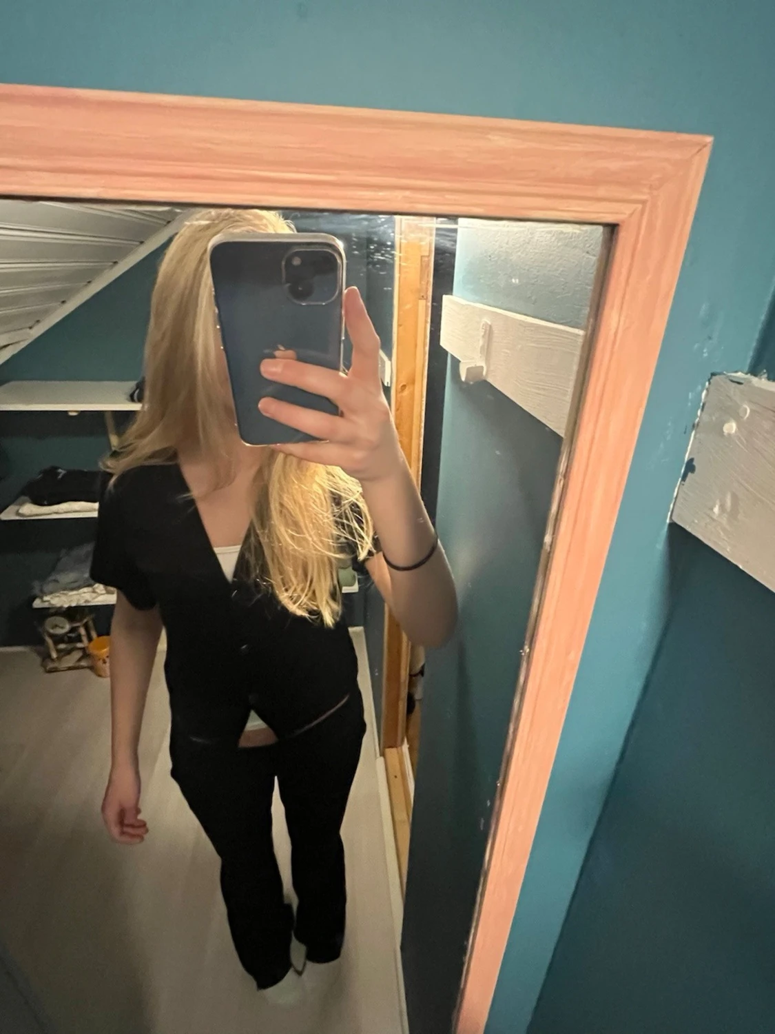 Svart kortärmad blus med knappar - 1