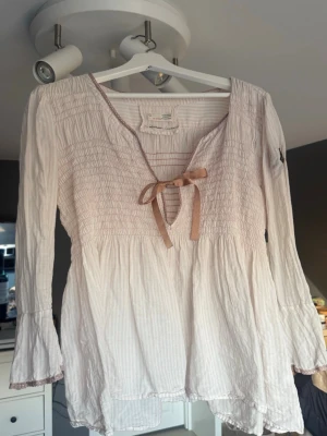 Odd Molly tröja - Strl 3. Motsvarar en S/M 