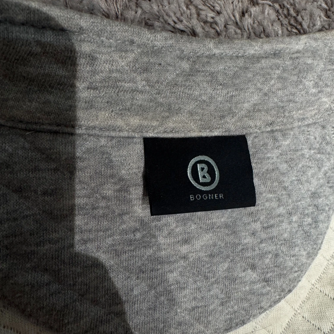 Grå quiltad jacka från Bogner - 3