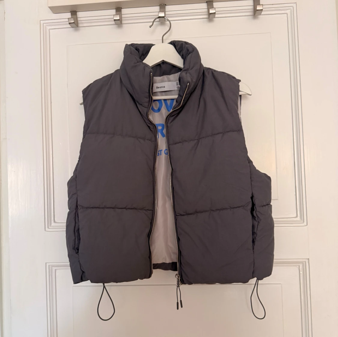 Grå väst från Bershka XS