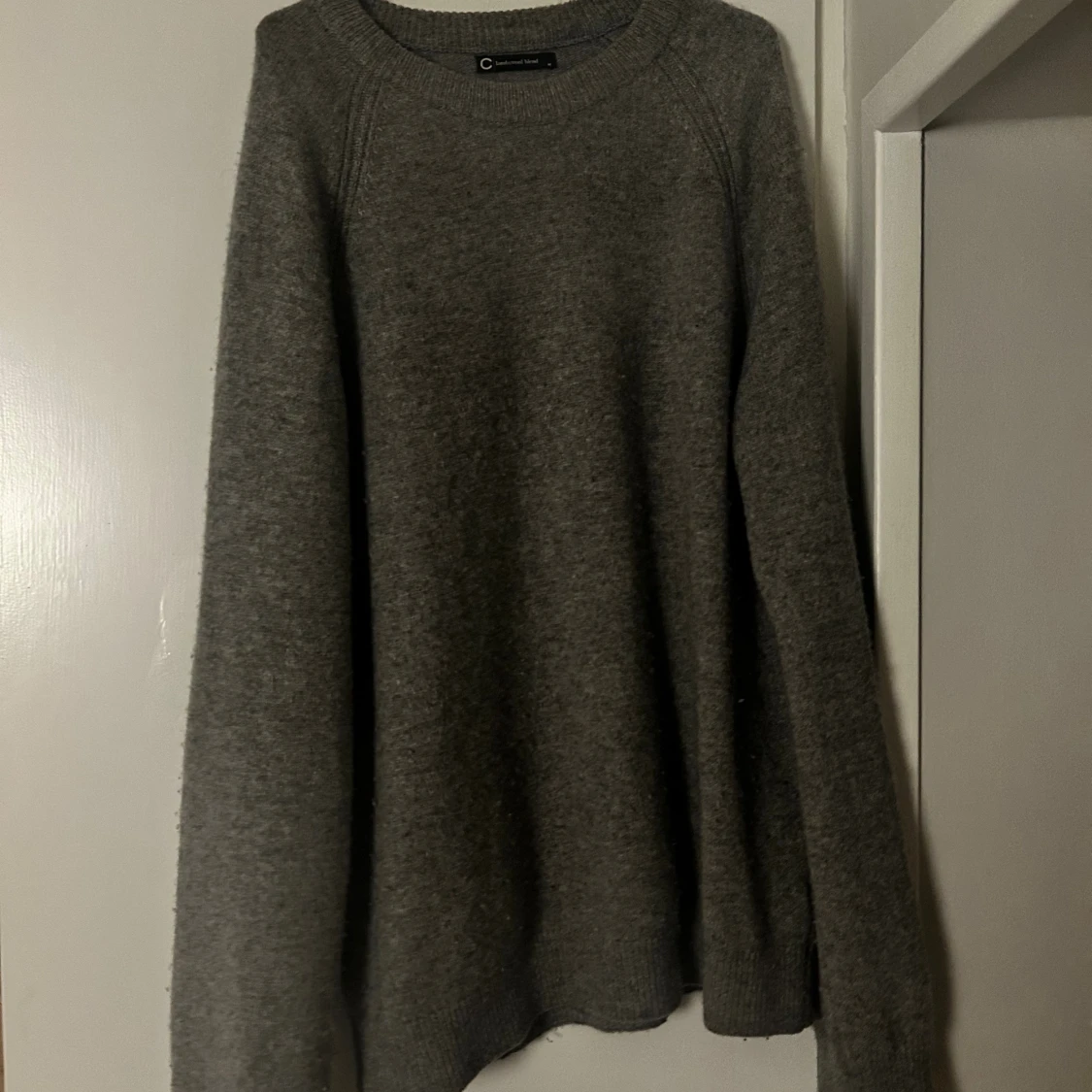 Grå stickad tröja från Cubus  - 1