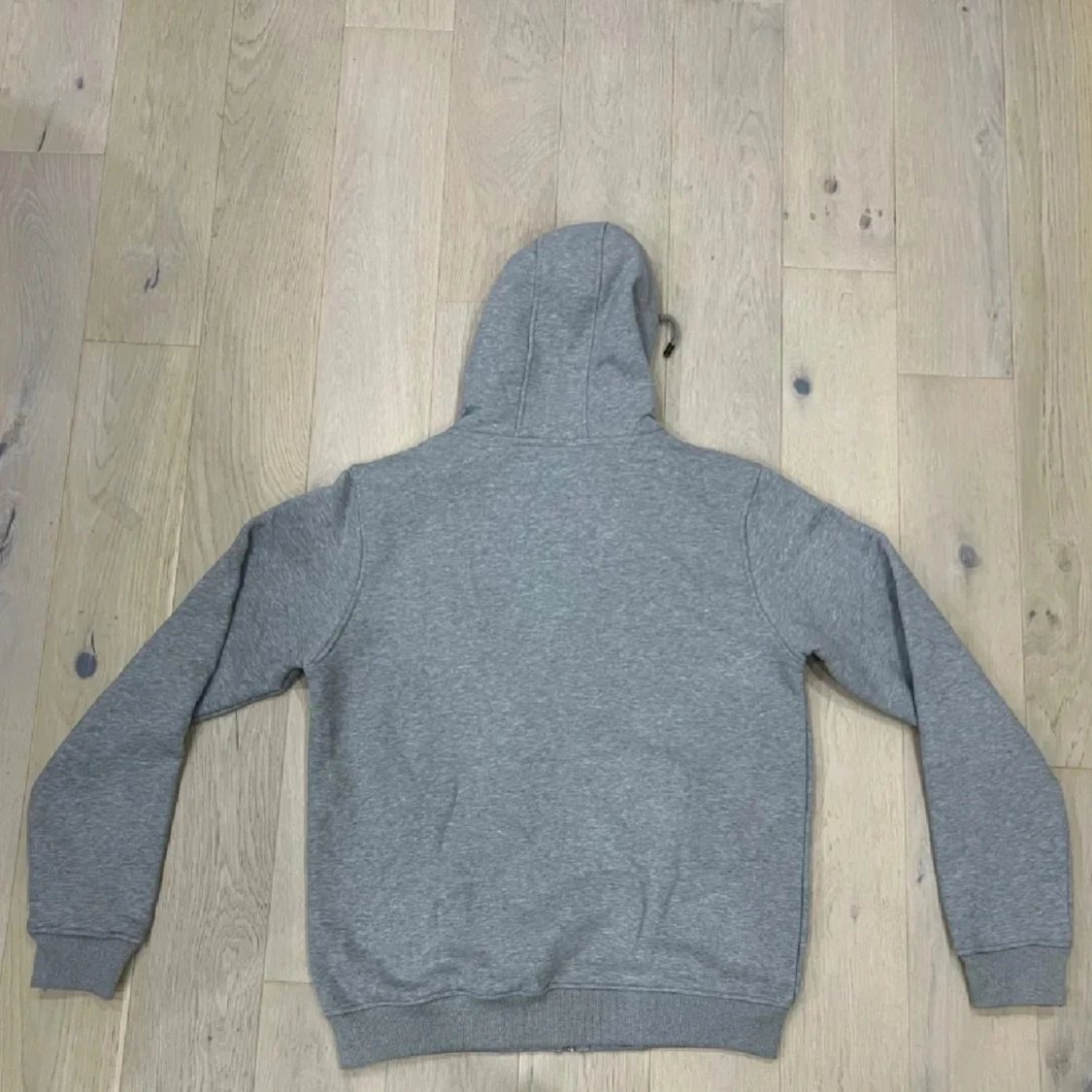 Grå Burberry hoodie med rutig huva - 3