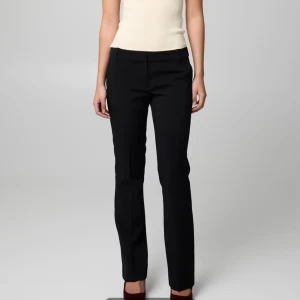 Svarta kostymbyxor  - Stilrena svarta kostymbyxor💕Använd någon enstaka gång💕