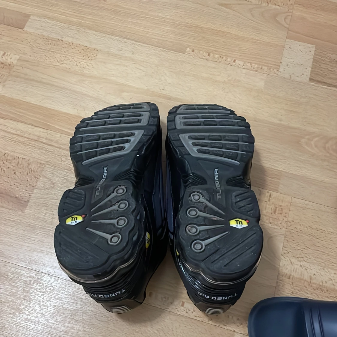 Nike Air Max Plus Tn i Wolfgrey - 2