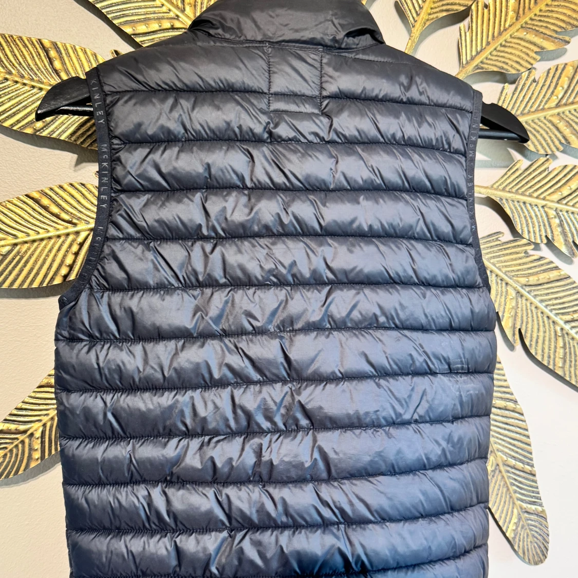 Svart dunväst från McKinley 146/152 - 2