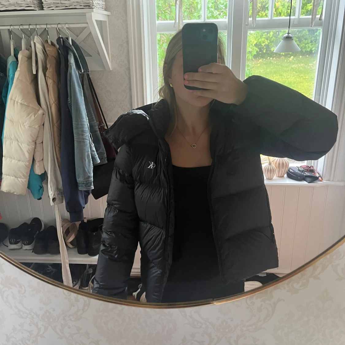 Svart pufferjacka från Calvin Klein - 2