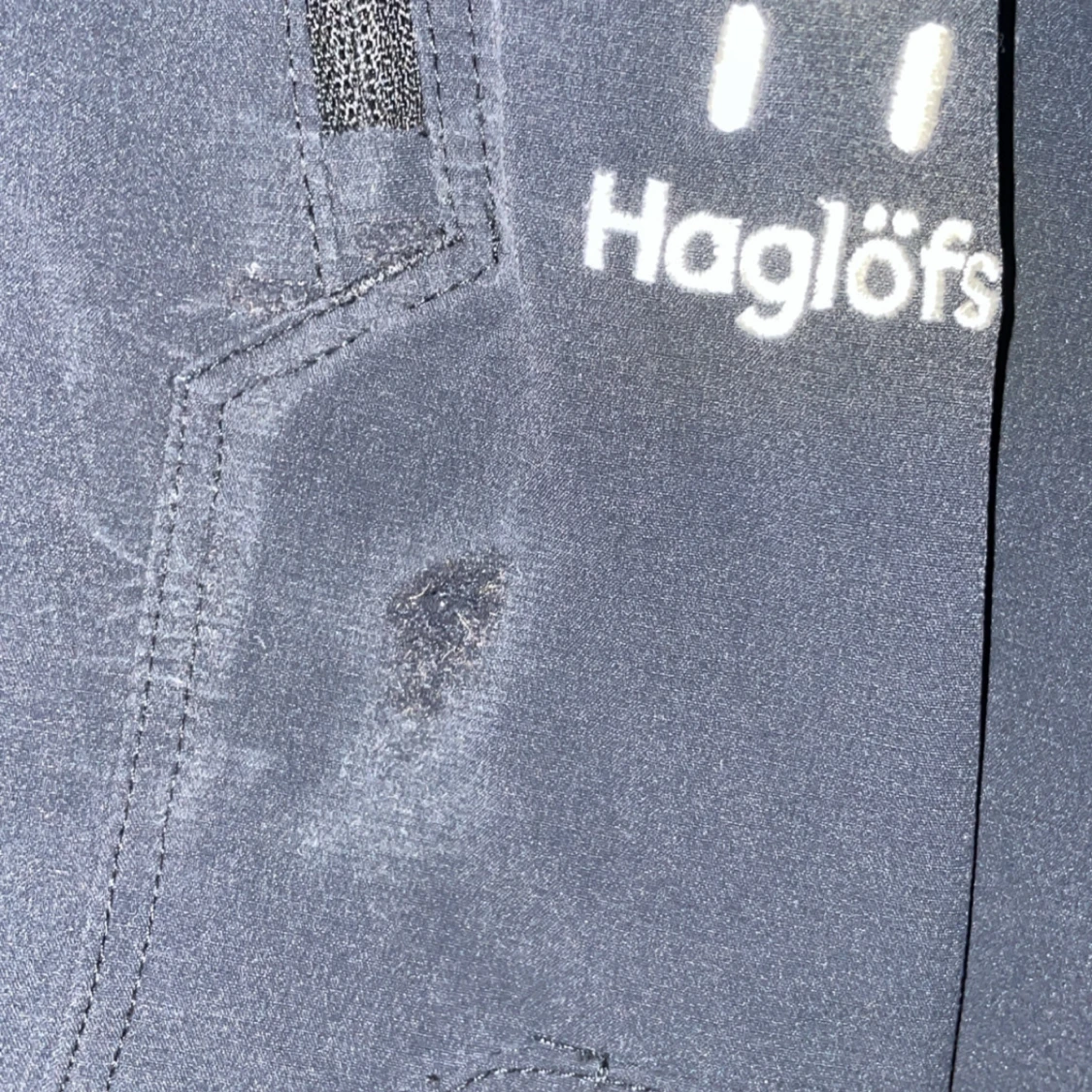 Svarta friluftsbyxor från Haglöfs M - 1