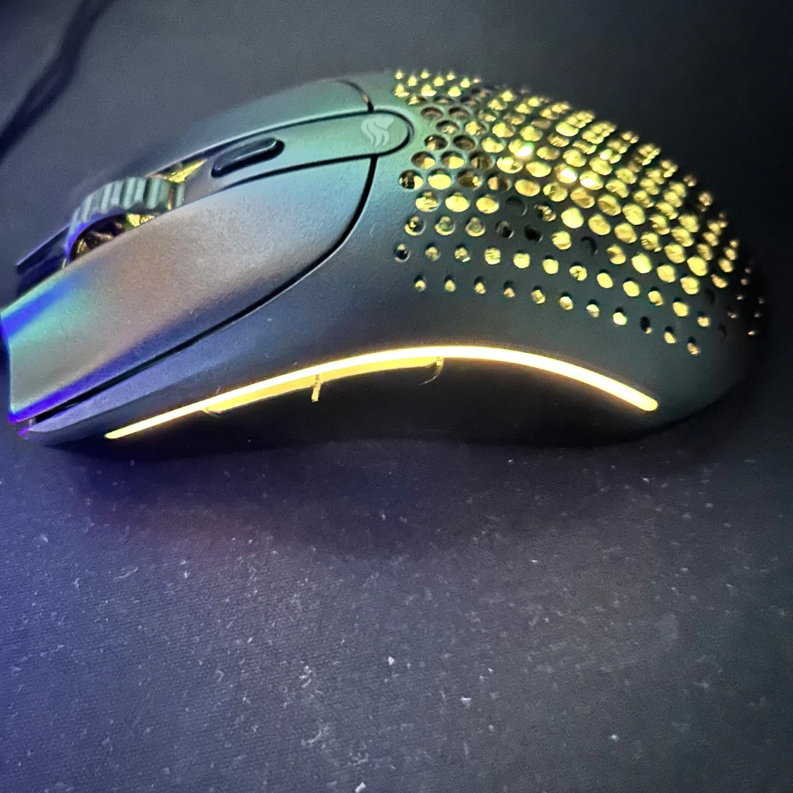 Glorious Model O2 Gaming Mouse - 1