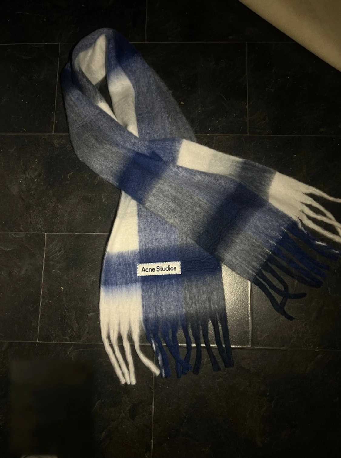 Rutig blå och vit väst Acne Studios