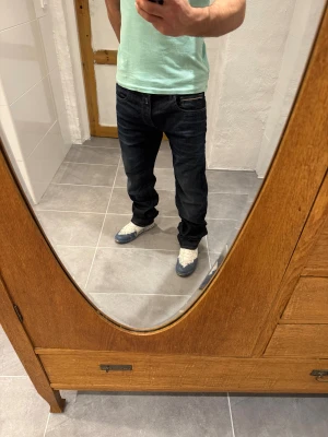 Replay jeans  - Ett par snygga byxor från Replay i storlek W36 L32 i modellen Grover 