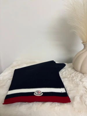 Mörkblå halsduk  - Mörkblå halsduk