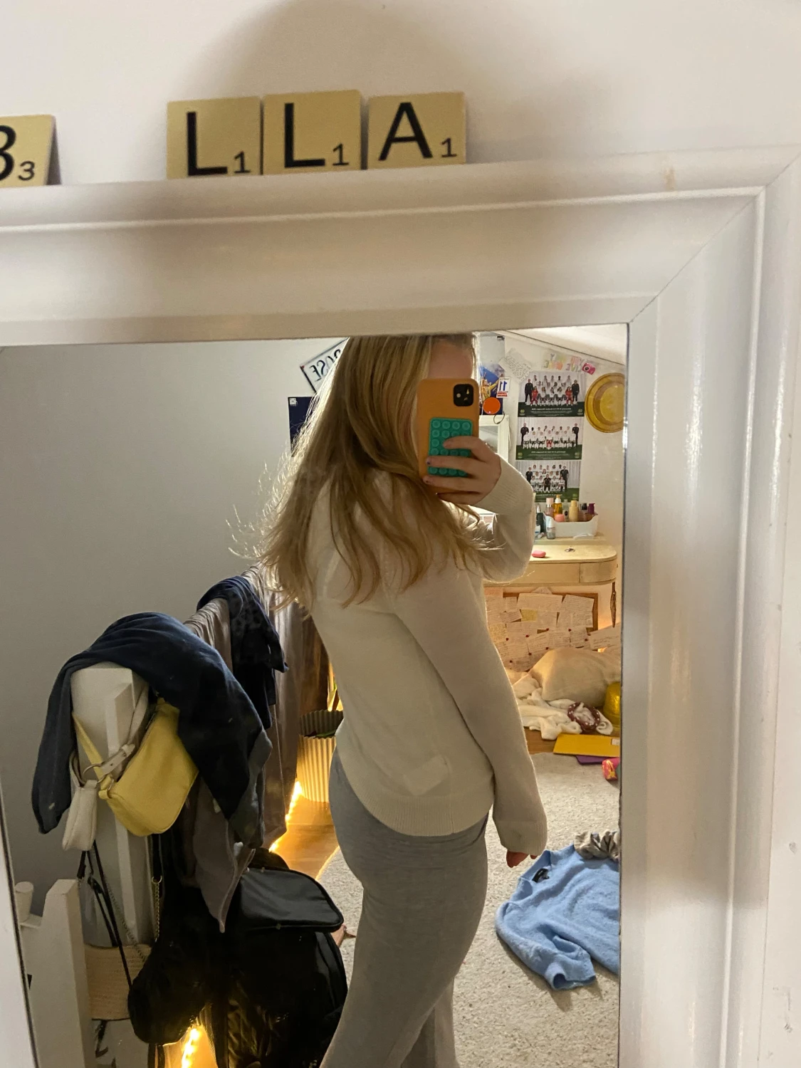 Vit stickadtröja från H&M  - 1