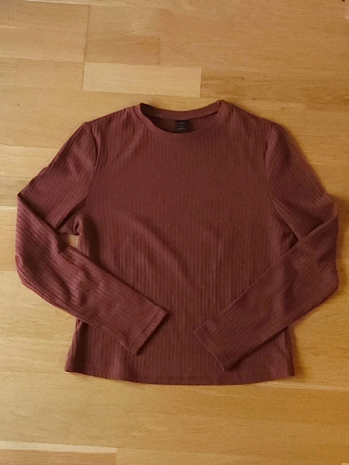 Brun långärmad tröja