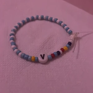 Armband - Säljer min handgjort armband skriv vid intresse.