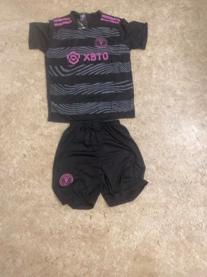 Helt ny Messi dress! - Helt ny Messi dress!