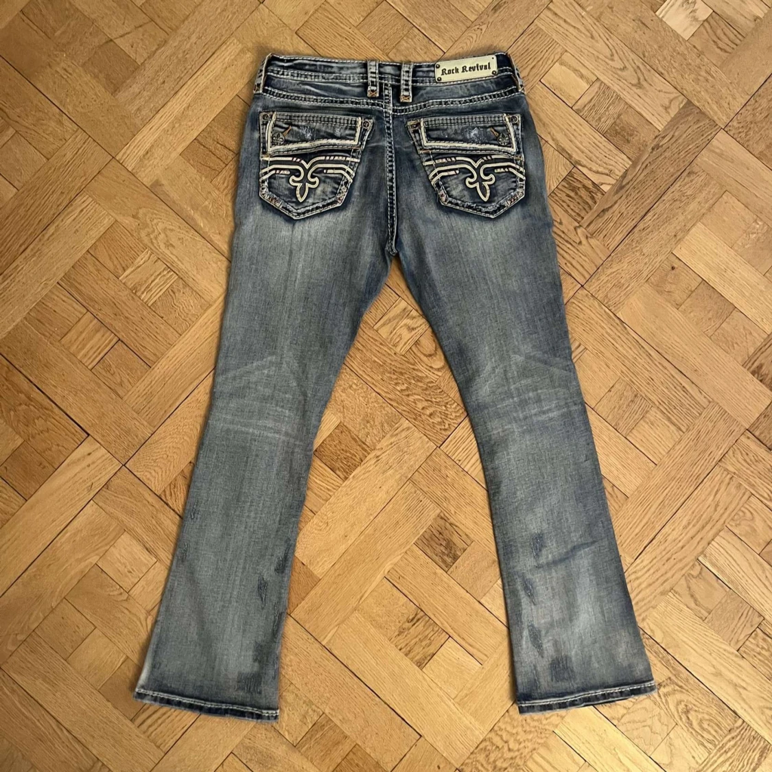 Vintage rock revival jeans - 1