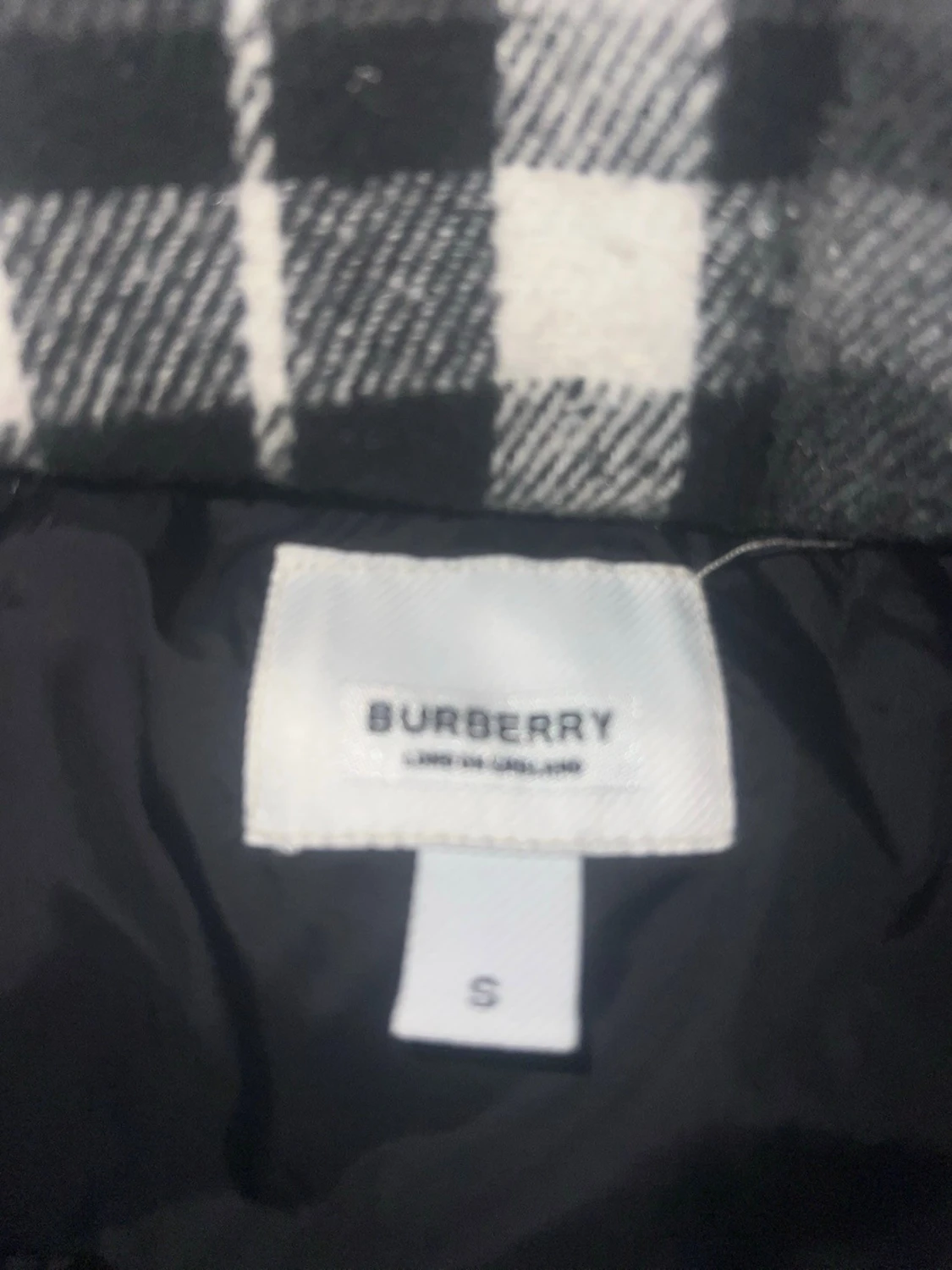 Rutig jacka från Burberry i S - 3