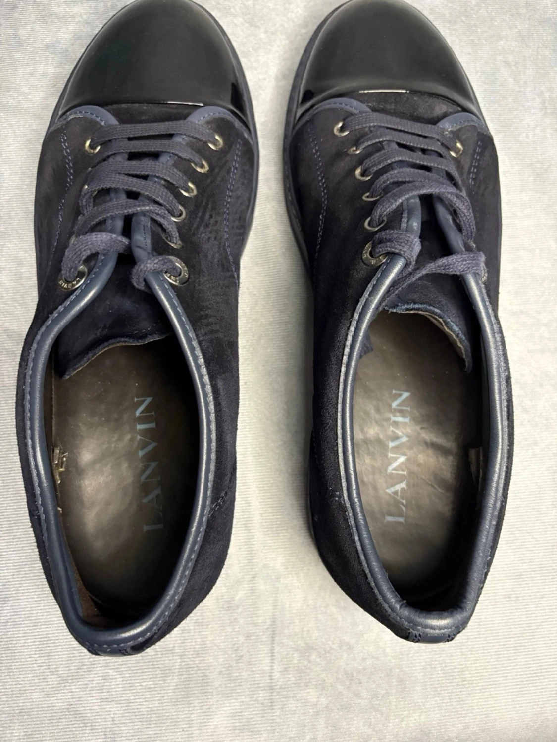 Navy Lanvins storlek 44/45 - 4