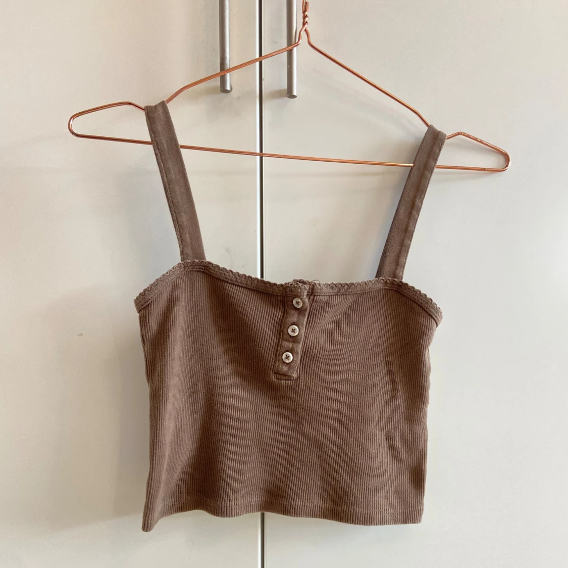 Brun ribbad linne - 90