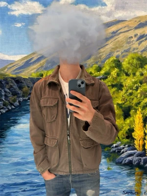 Superdry Fieldjacka  - Riktigt snygg Superdry filed jacka, I bra skick. Storleken är oklar men hade sagt M. Den har även en liten lagad skada på armen men annars bra skick. Den är även grönare i verkligheten än på bilderna vet ej varför det blev så.