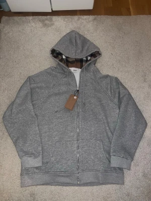 burberry zip - Ny, storlek L