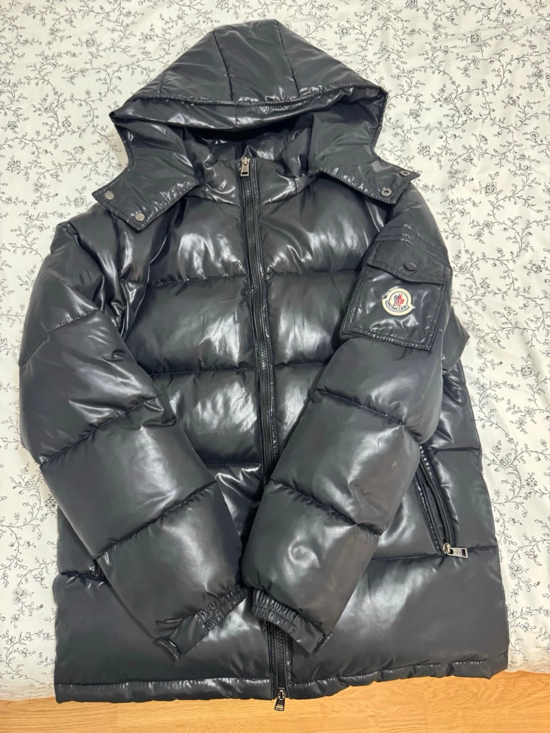Moncler maya