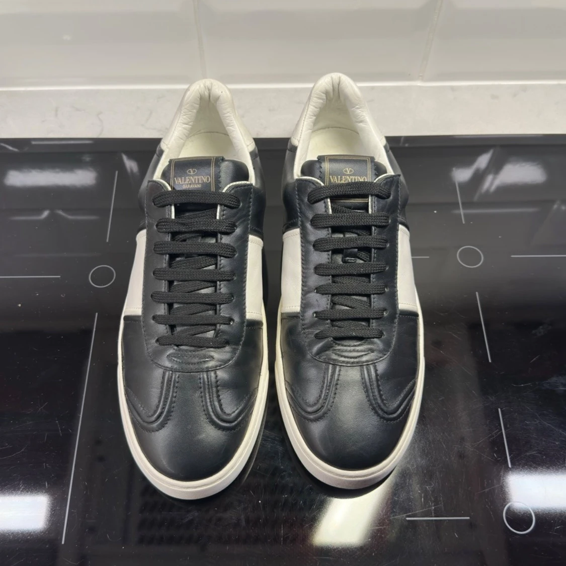 Valentino Flycrew - 1