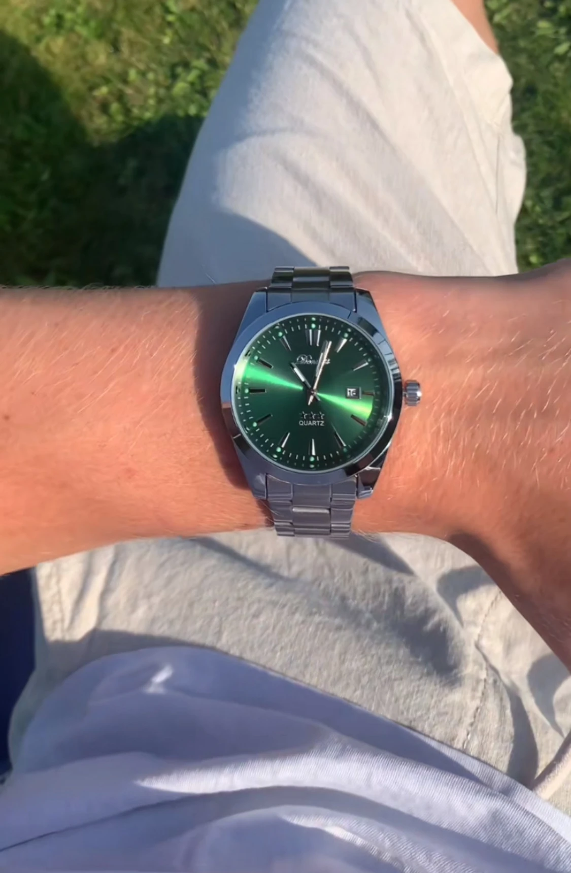 Grön och silver klocka från Doventi  - 3