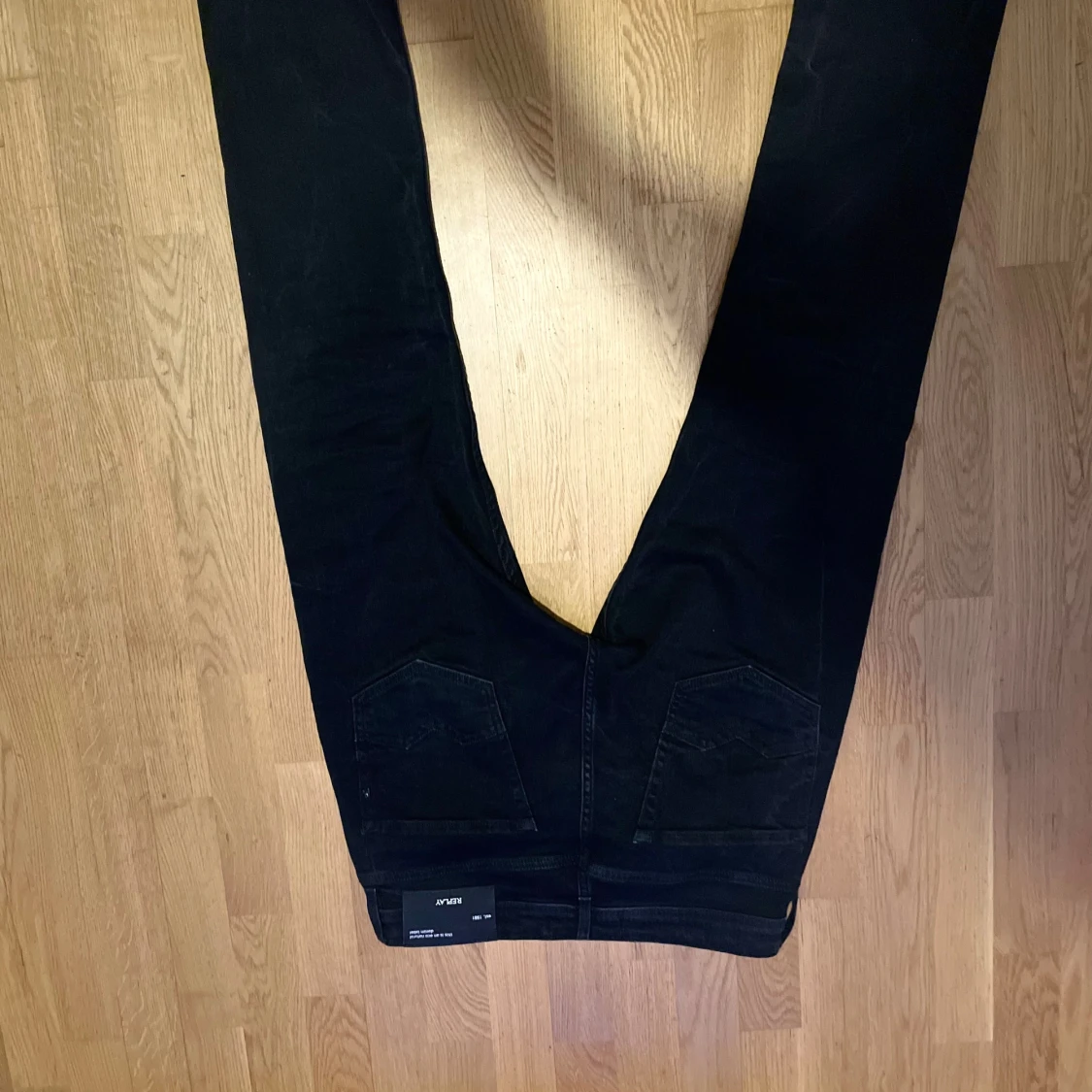 Svarta Replay jeans, storlek 29/32 - 2