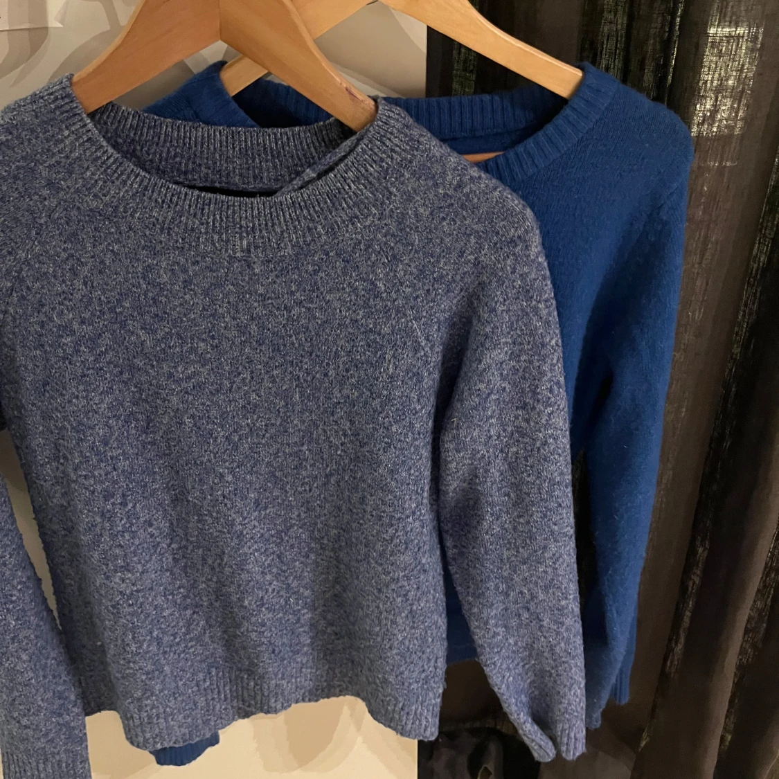 Blå stickad tröja från VILA, stl S - 2