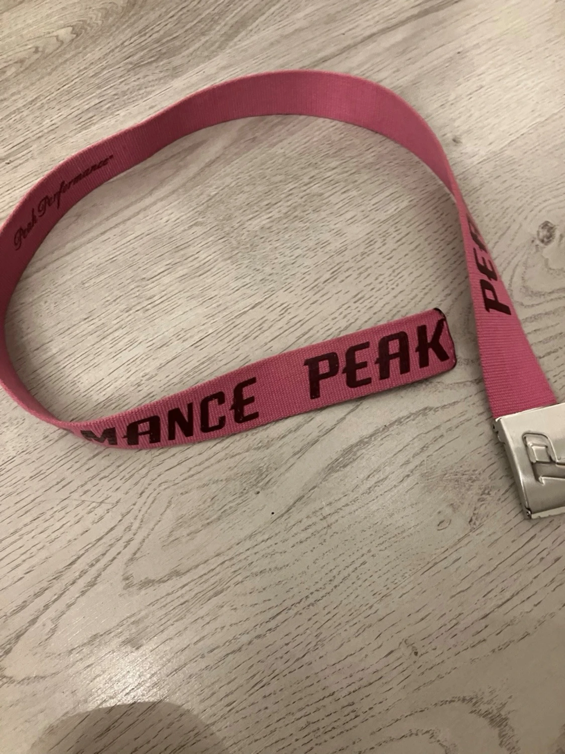 Peak Performance rosa bälte - 3