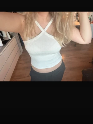 Vit linne  - Vit linne från Gina i s