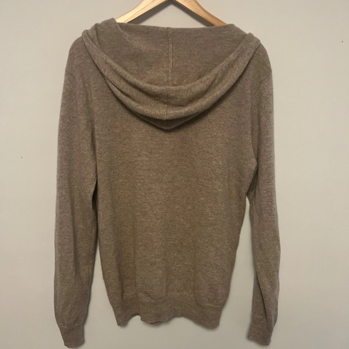 John henric Kashmir - 1