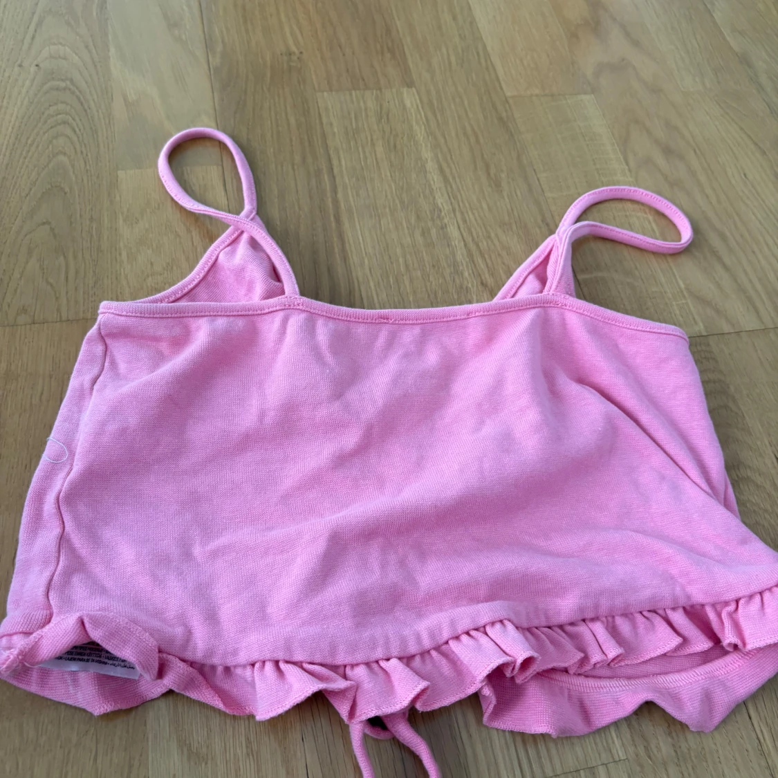 Rosa croppad linnetopp från FB Sister - 2